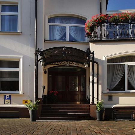 Hotel Ulubiony Костшин Екстер'єр фото