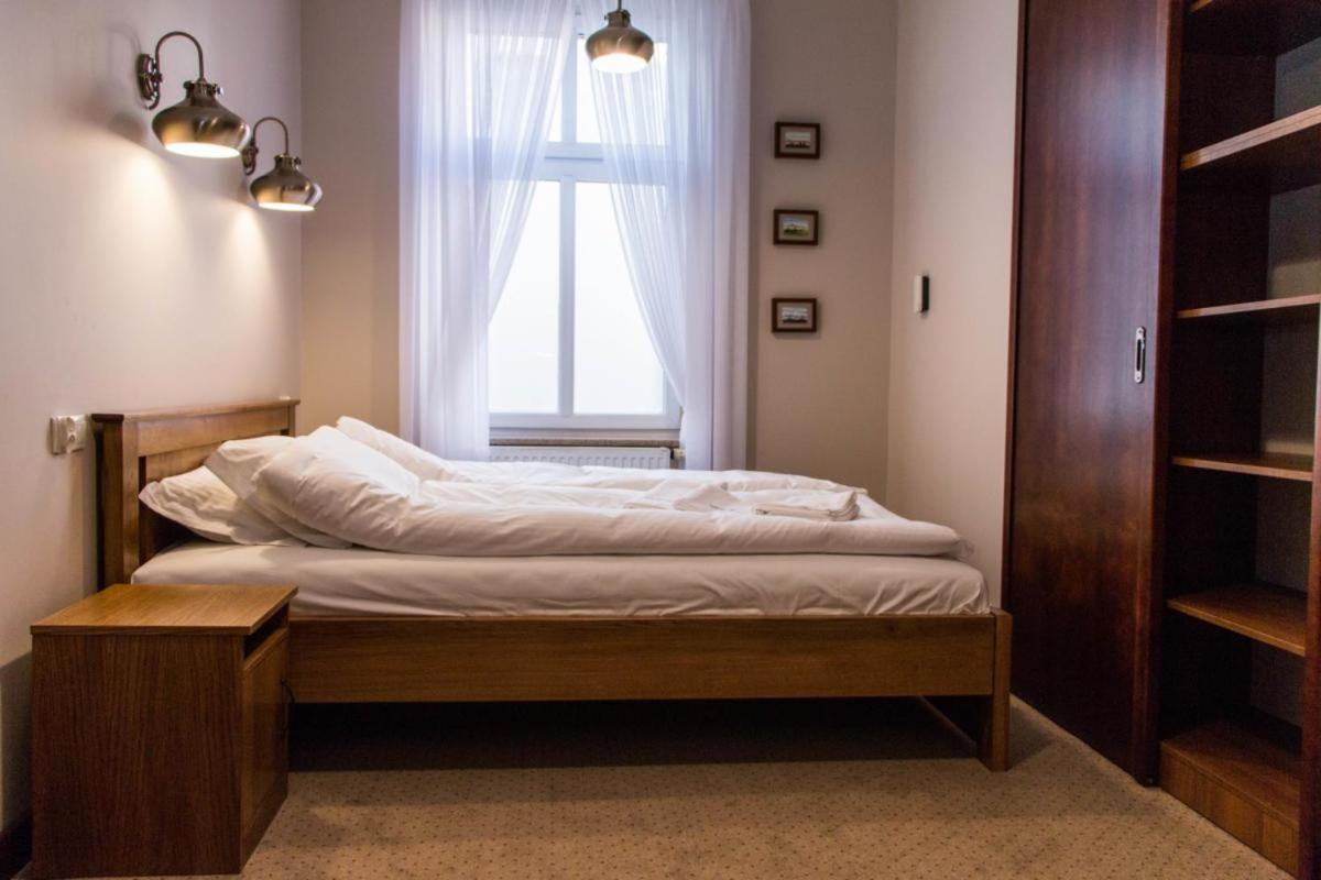 Hotel Ulubiony Костшин Екстер'єр фото