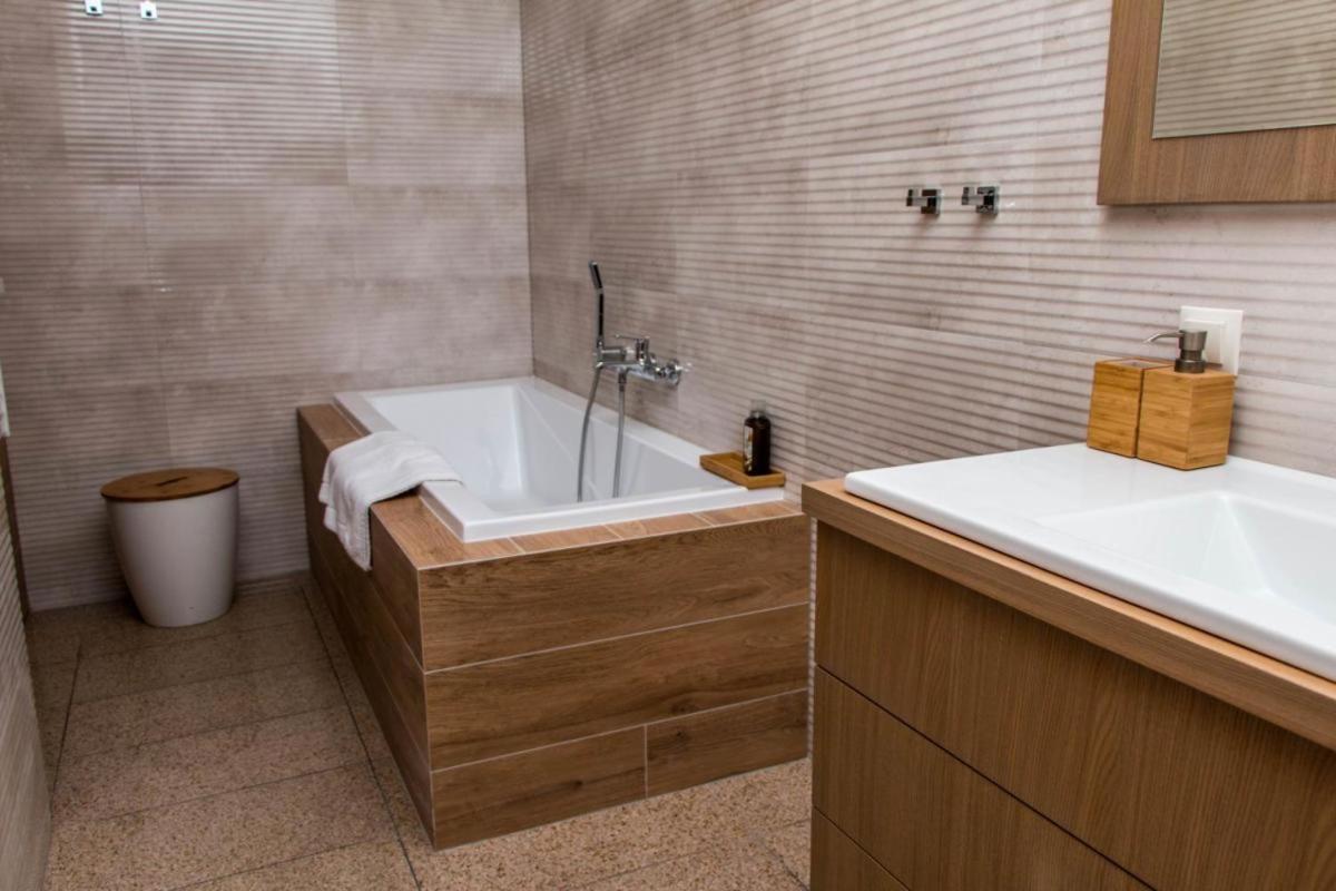 Hotel Ulubiony Костшин Екстер'єр фото